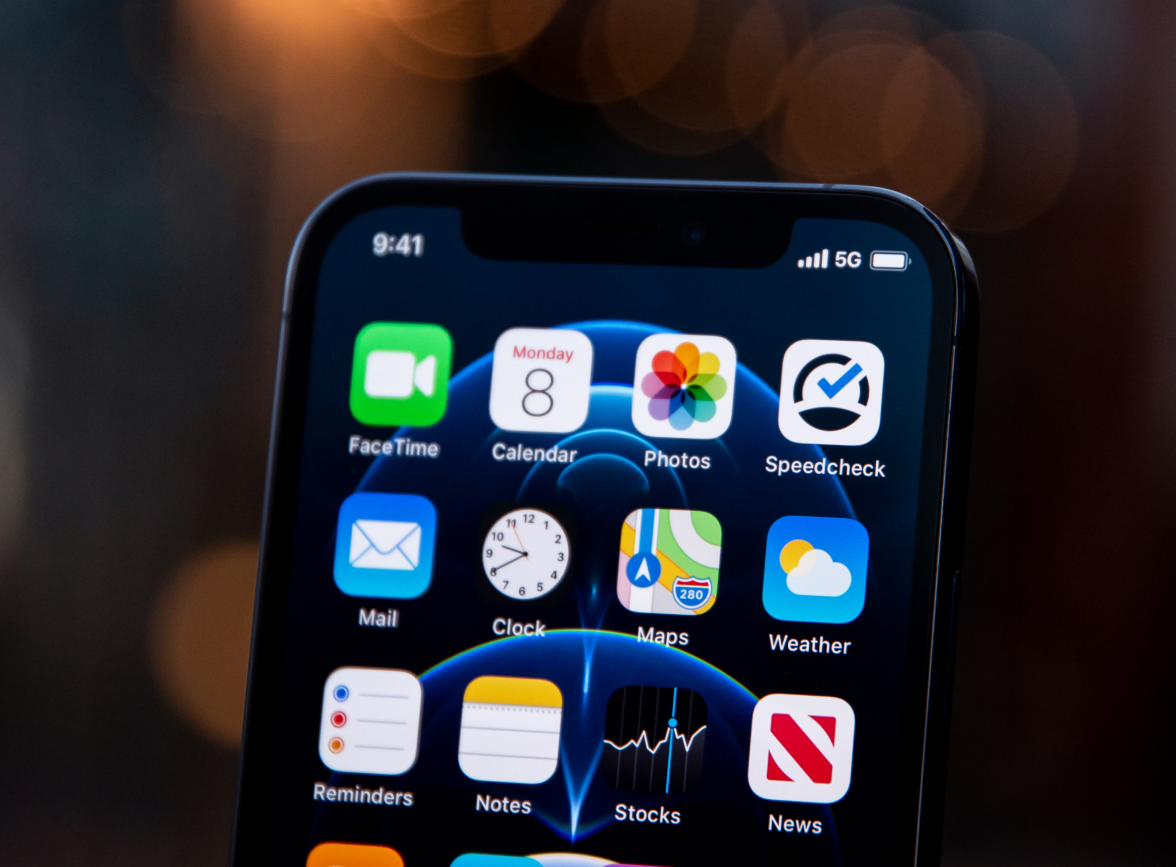 台州苹果手机维修分享为什么 iPhone 12 在冬季会自动关机 