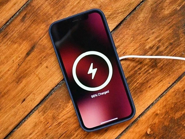 台州苹果手机维修分享iPhone 12可以随便充电吗 